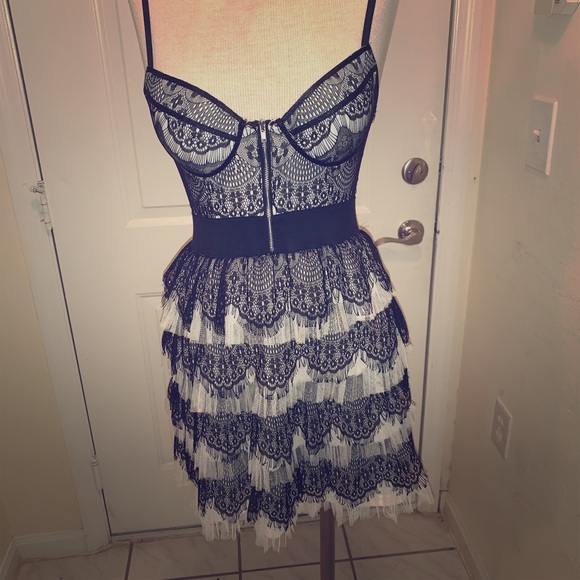 Black and white tunic top/ mini dress - Picture 1 of 2